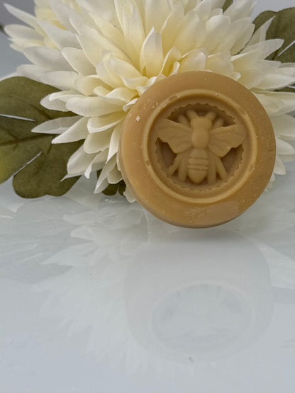 Dancing Bee