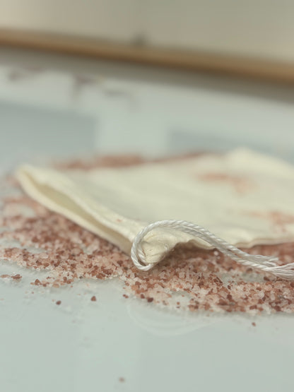 Reusable Muslin Bag – A Perfect Botanical Bath Companion